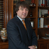 Photo of Attorney Anthony B. Cantrell